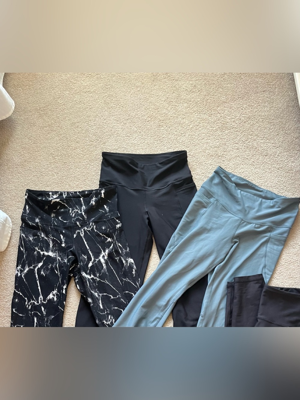 2 OLD NAVY High-Waist Active Leggings Pack , Marble Black, Dusty Blue NO BLACK